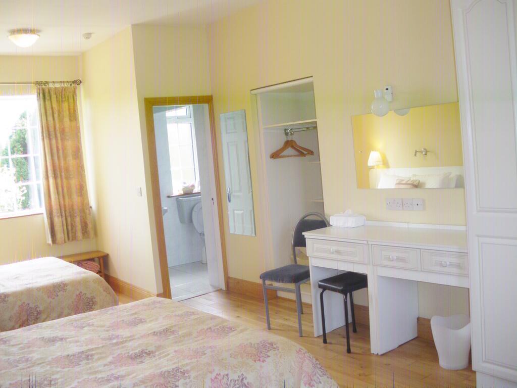 Bed and Breakfast Redwood Cill Airne Esterno foto