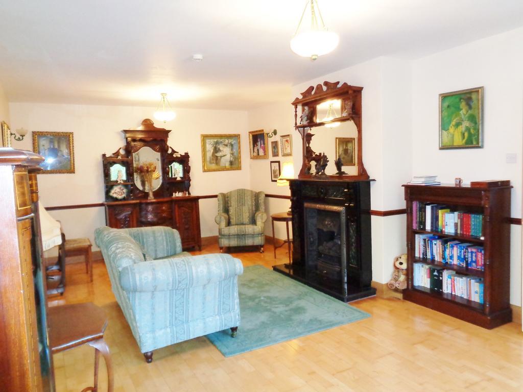 Bed and Breakfast Redwood Cill Airne Esterno foto